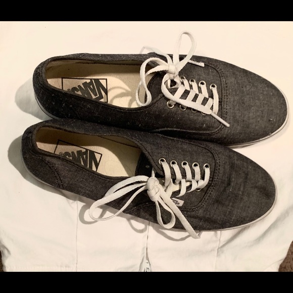 Vans low top sneakers - Picture 1 of 2